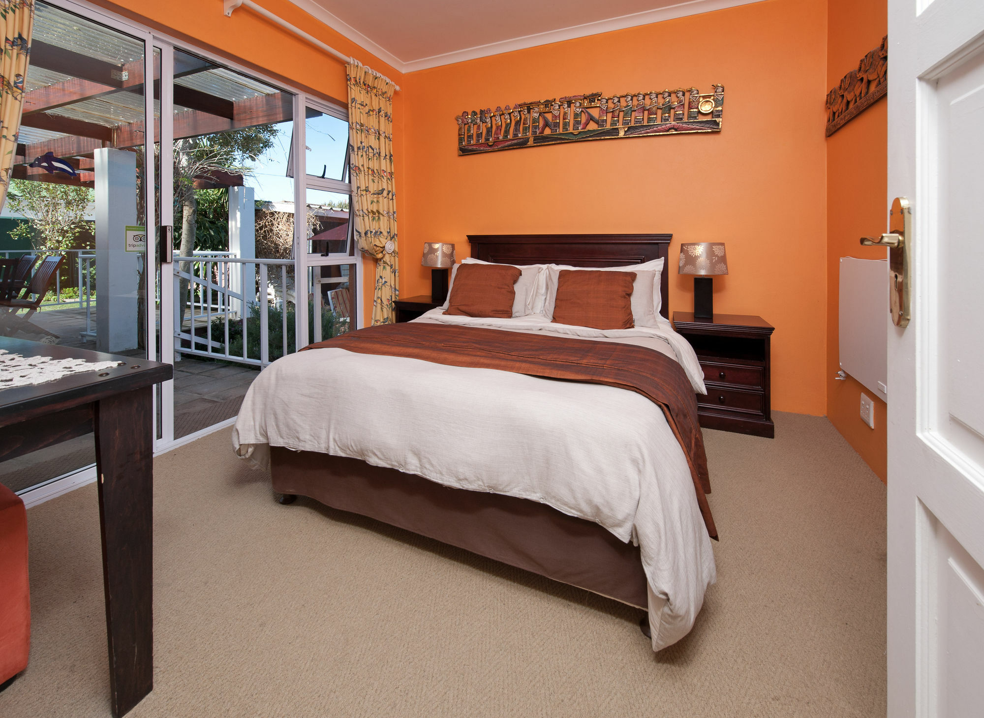 Brown Jug Guest House Hermanus Bagian luar foto